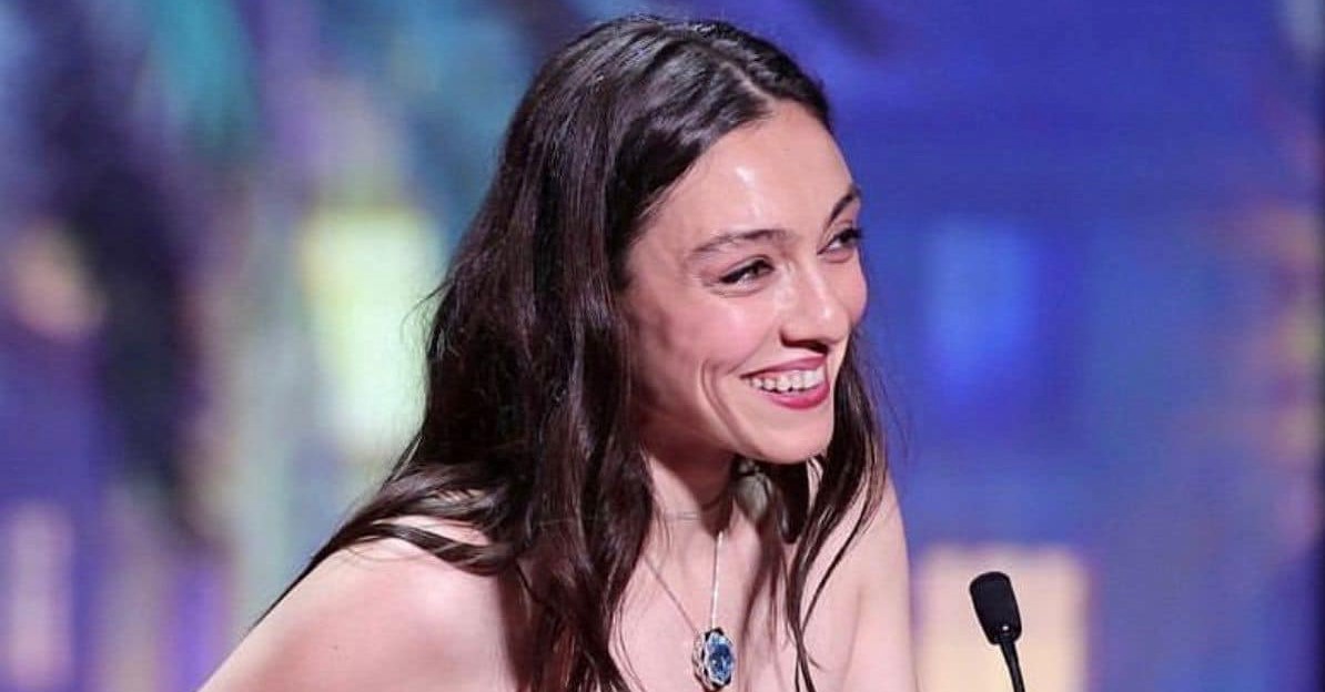 Cannes Film Festivali'nde En İyi Kadın Oyuncu Ödülü’nü Merve Dizdar kazandı.