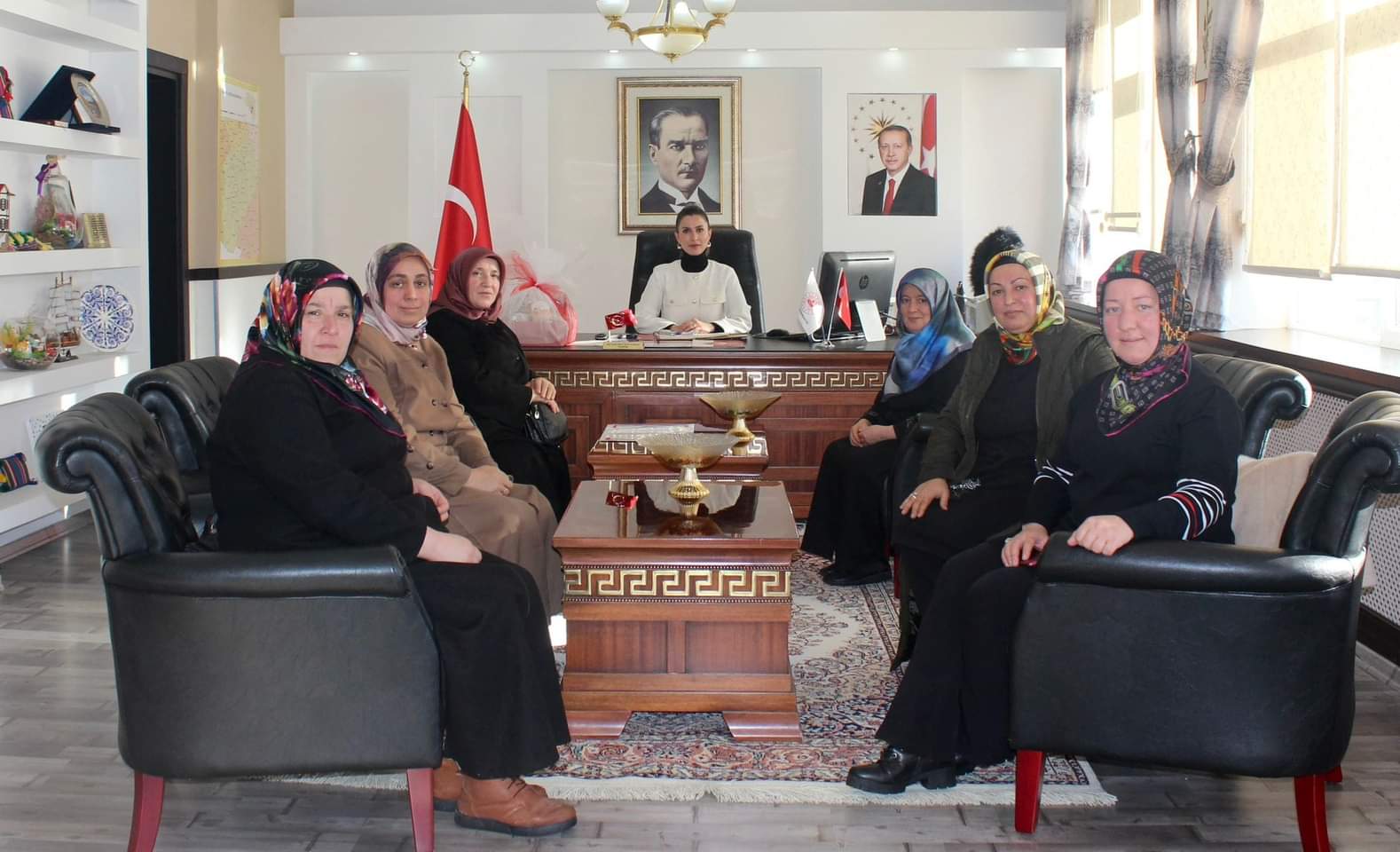 GÖLKÖY KAYMAKAMI KADIN KOOPERATİFİ YÖNETİCİLERİNİ KABUL ETTİ