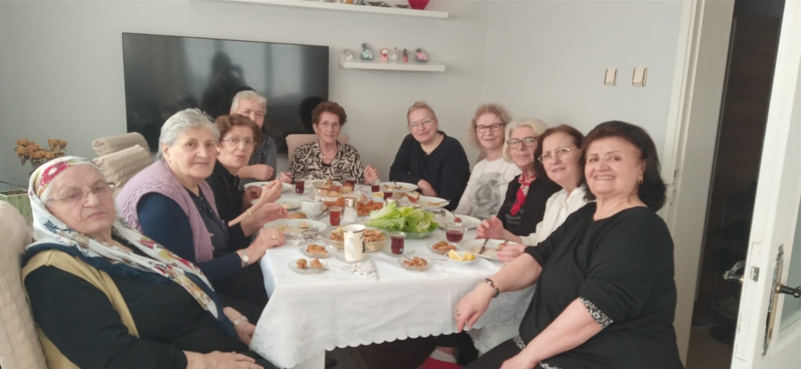 MESUDİYELİ KADINLAR BURSA'DA BULUŞTU