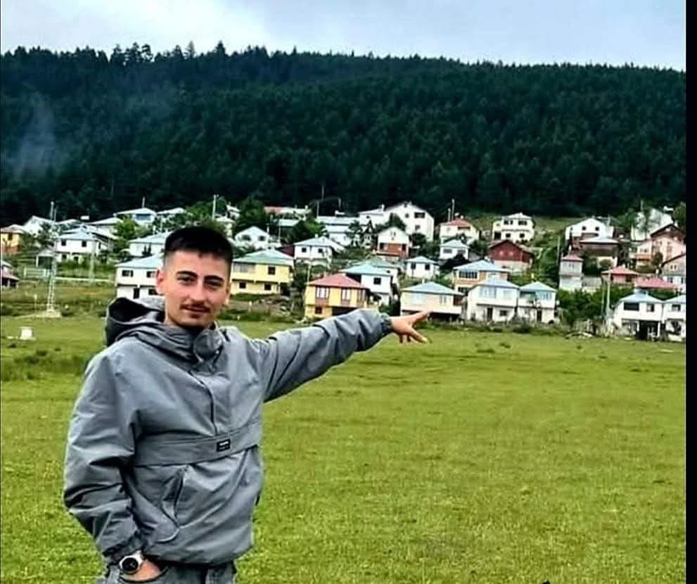 MUSALI KÖYÜ'NDEN RASİM KARATAŞ GENÇ YAŞTA SEVENLERİNİ ACIYA BOĞDU