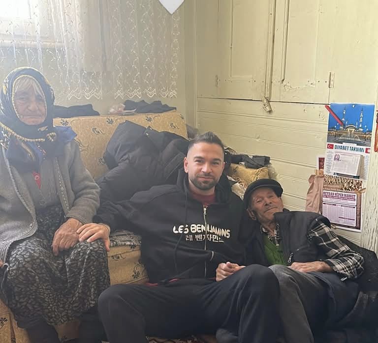 ADANA DEMİRSPORLU TAYFUN AYDOĞAN DEDE OCAĞI MESUDİYEYİ ZİYARET ETTİ