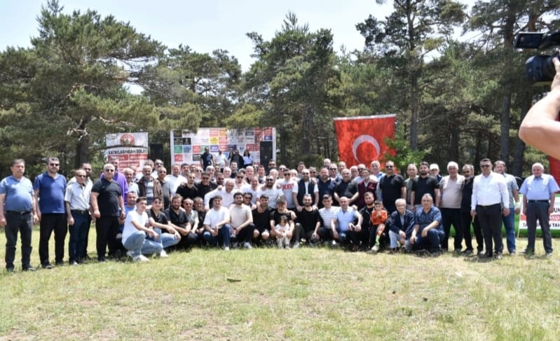 MESUDİYELİLER DERNEĞİ ŞENLİĞİ NİKSAR'DA YANKI YAPTI