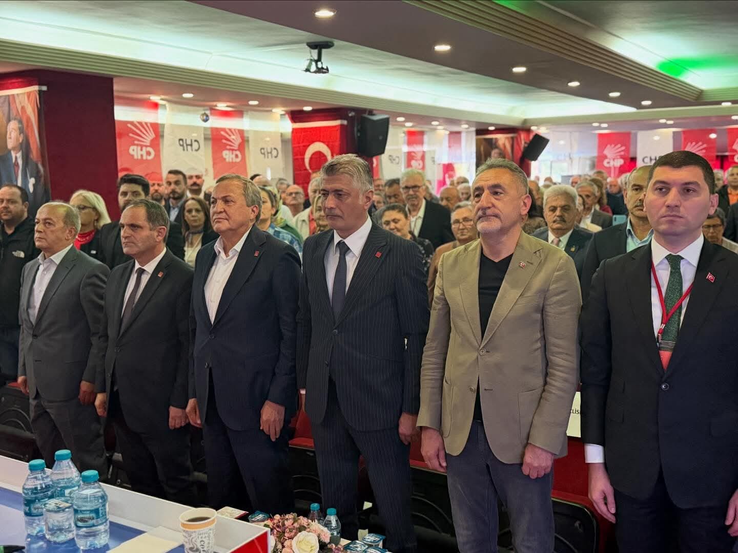 ALTINORDU'DA GÜRSOY-POYRAZ YARIŞINI HALİS POYRAZ KAZANDI