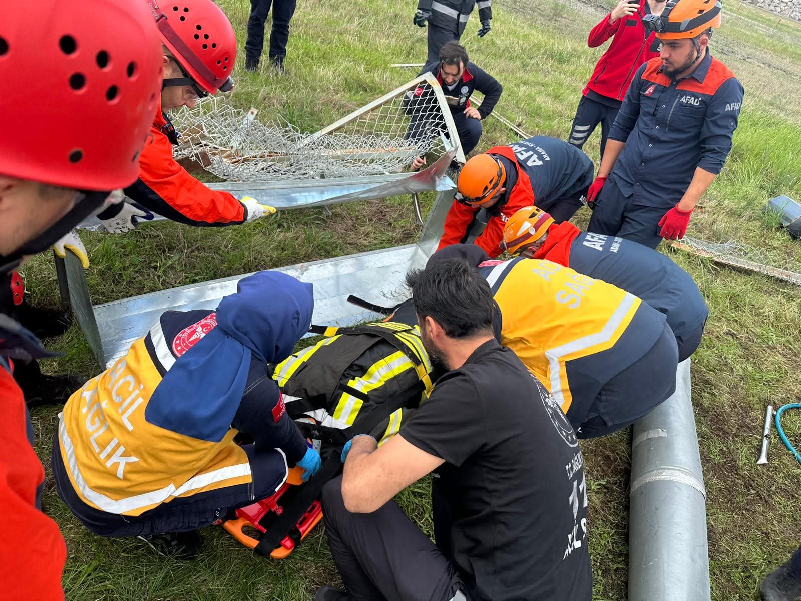 ORDU GİRESUN HAVAALANI'NDA ACİL DURUM TATBİKATI YAPILDI