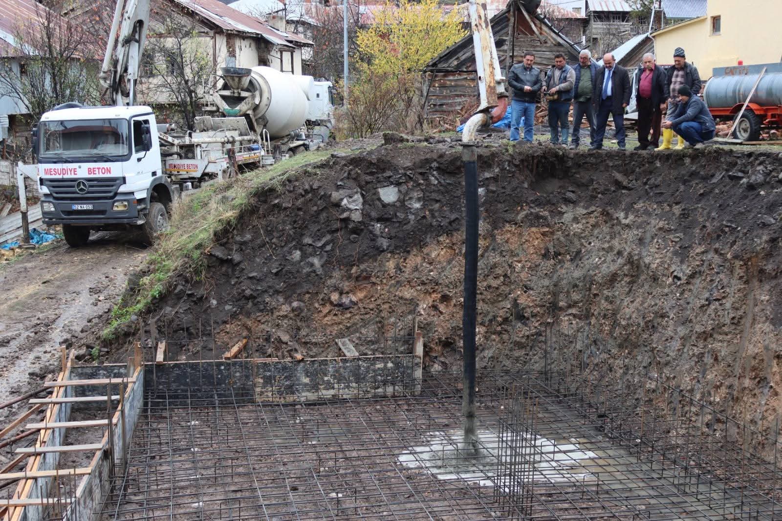 DAYILI KÖYÜ DERNEĞİ KÖYE İMAM EVİ YAPTIRIYOR