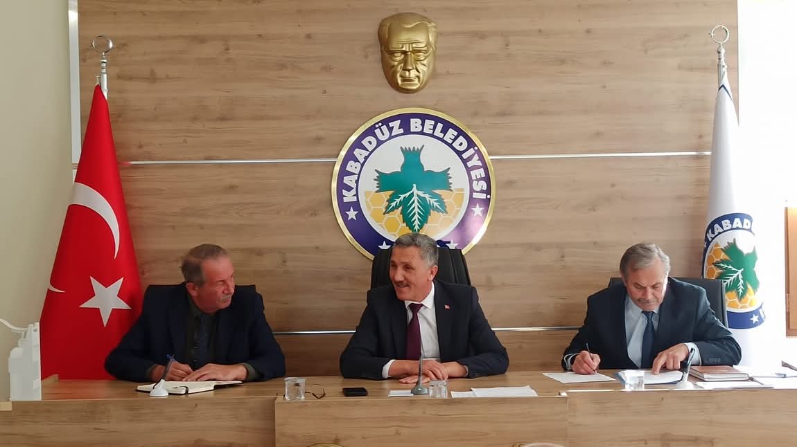 KABADÜZ BELEDİYESİ YILIN SON MECLİS TOPLANTISINI YAPTI