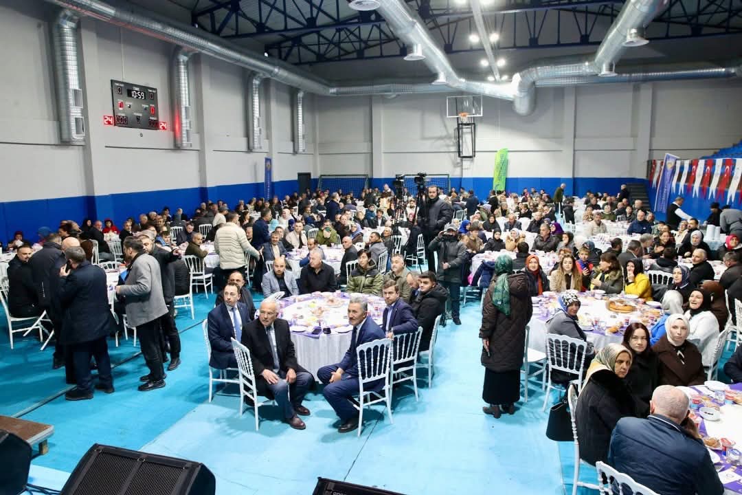 KABADÜZ BELEDİYESİ'NDEN İFTAR YEMEĞİ